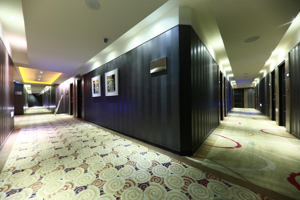 Talmud Hotel Taichung Exterior foto
