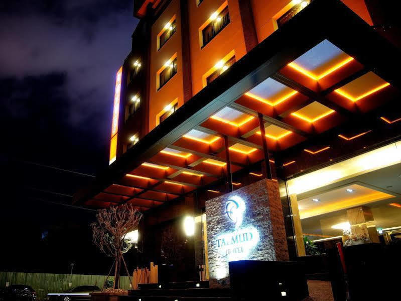Talmud Hotel Taichung Exterior foto