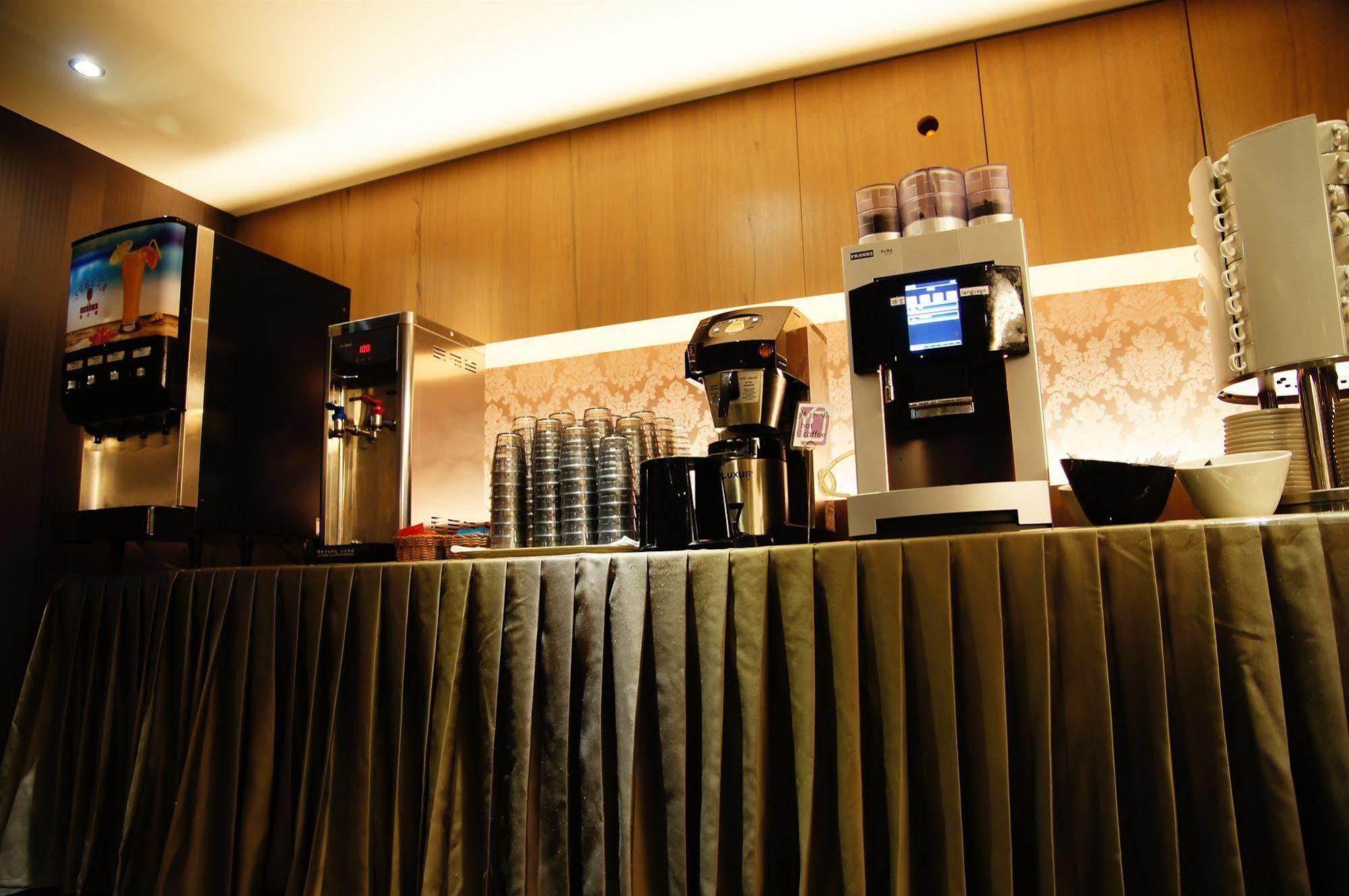 Talmud Hotel Taichung Exterior foto